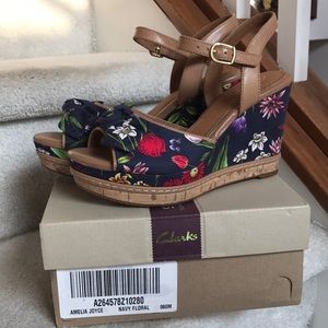 Clarks Artisan Amelia Joyce wedge sandal sz 6M